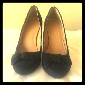 Nine West Pump with Bow